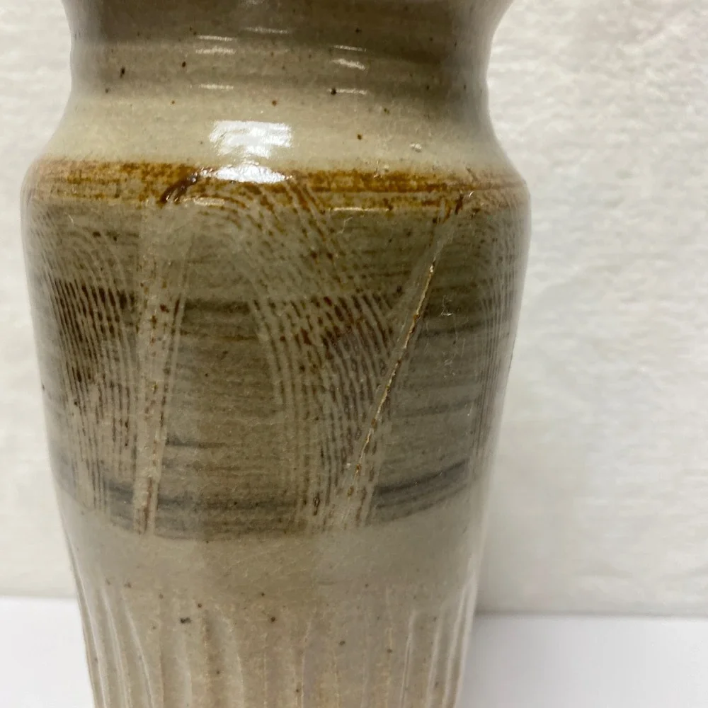 Stoneware Signed Vase Beige‎ Earthy Glaze Textured Vertical Lines Art Pottery